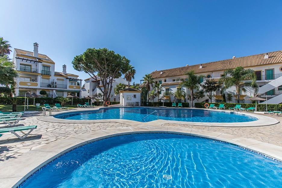 Estrelicia II Apartment Marbella Exterior foto